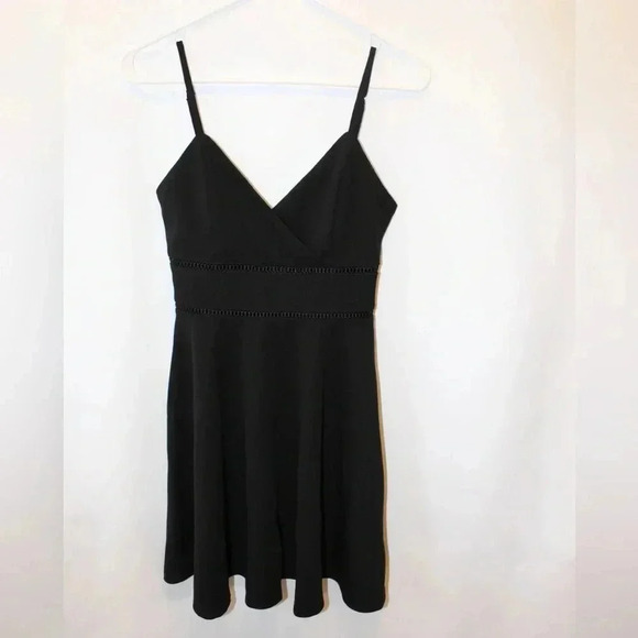 Francesca’s Jun & Ivy Black Mini Formal Dress SMALL A-Line Cocktail Circle Skirt - Picture 1 of 12